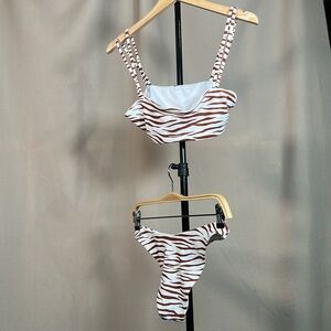 Brown & White Animal Print 2 Piece Bathing Suit Swimsuit Bikini & Bottoms